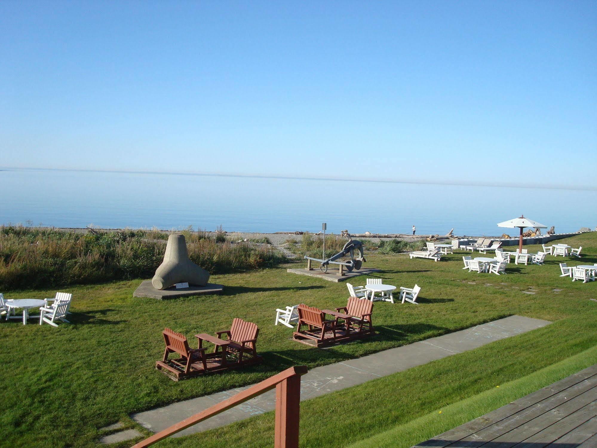 Hotel Motel Belle Plage Matane Extérieur photo